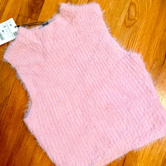 Zara | Tops | Nwt Zara Pink Fluffy Crop Top | Poshmark